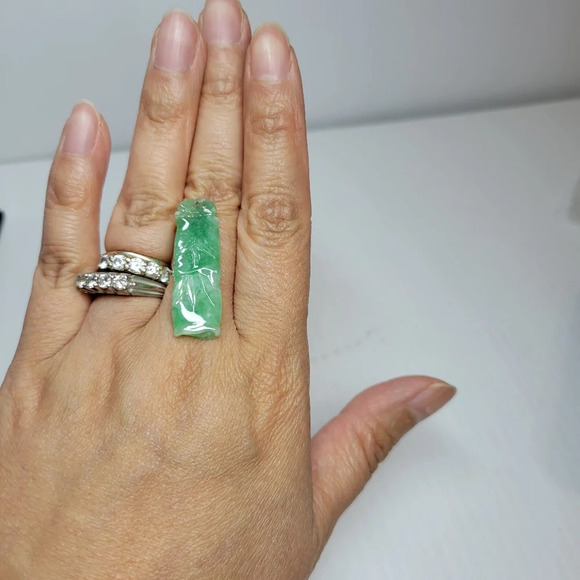 natural grade A jade pendant for  necklace charm - Picture 3 of 10